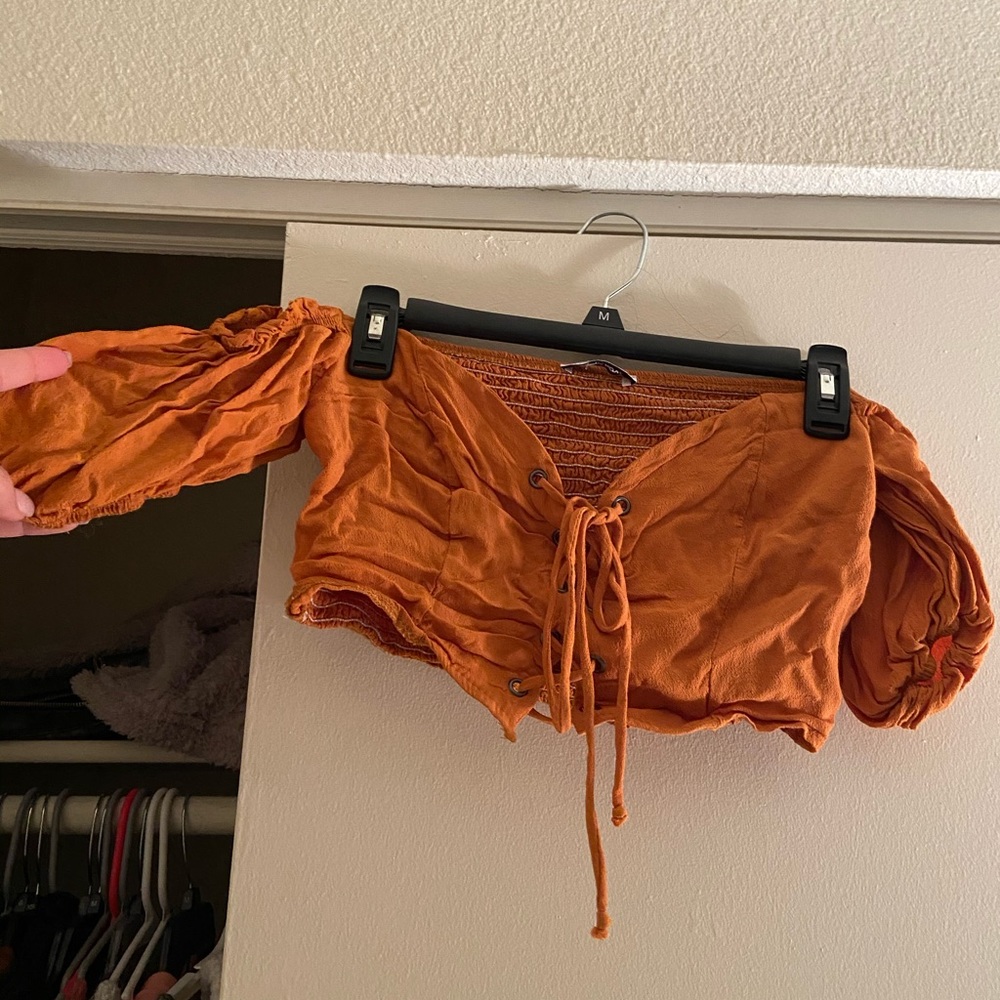 Cropped top